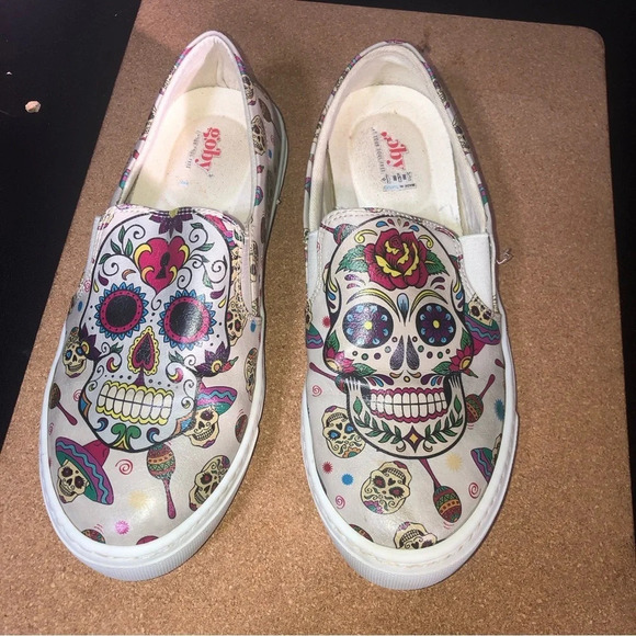 Goby Shoes  - Sugar Skull Day of the Dead Slip Ons 37/6.5 Tan Multicoloured - Picture 2 of 9